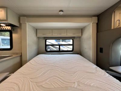 2023 Tiffin MIDAS — photo 16 view