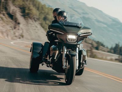 2026 Harley-Davidson Street Glide 3 Limited - Photo 10