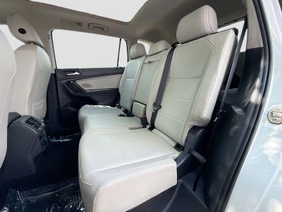 2021 Volkswagen Tiguan — photo 20 view