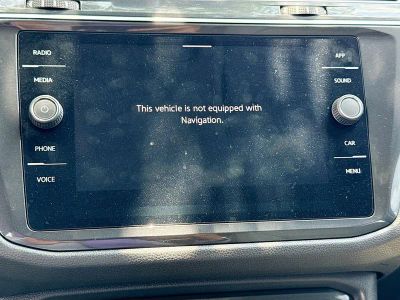 2021 Volkswagen Tiguan — photo 32 view