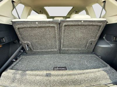 2021 Volkswagen Tiguan — photo 11 view