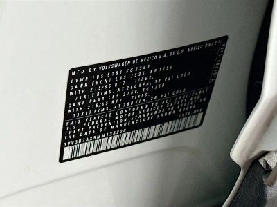 2021 Volkswagen Tiguan — photo 44 view