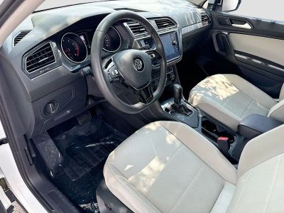 2021 Volkswagen Tiguan — photo 25 view