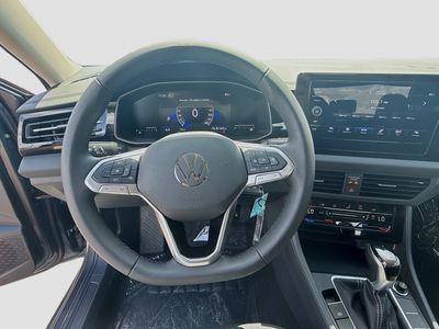 2026 Volkswagen Jetta - Photo 10