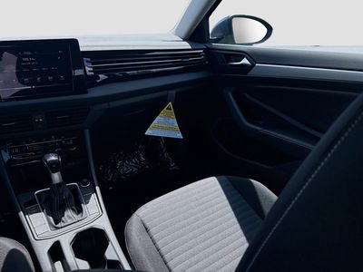 2026 Volkswagen Jetta - Photo 18