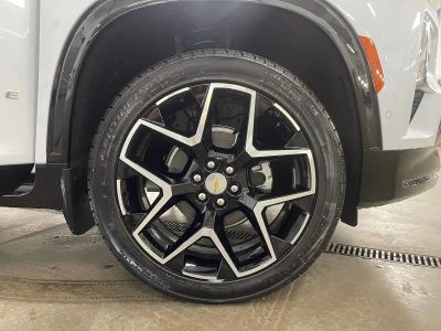 2026 Chevrolet Traverse - Photo 16