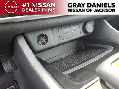 2024 Nissan Rogue - Photo 18