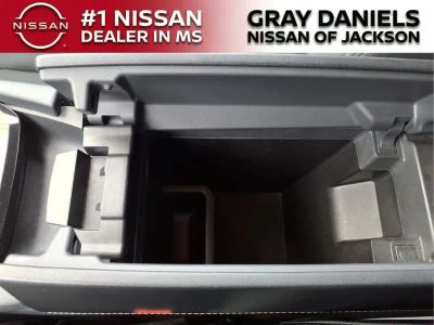 2024 Nissan Rogue - Photo 20