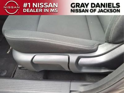 2024 Nissan Rogue - Photo 12