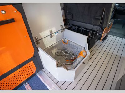 2025 Remote Vans Remote Vans - Photo 31