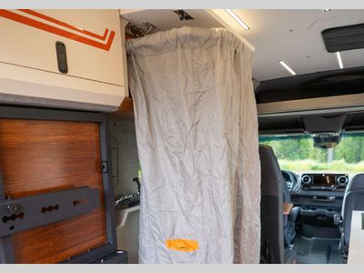 2025 Remote Vans Remote Vans - Photo 28