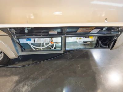 2019 Leisure Travel Vans UNITY — photo 26 view