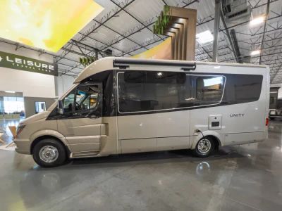 2019 Leisure Travel Vans UNITY — photo 22 view