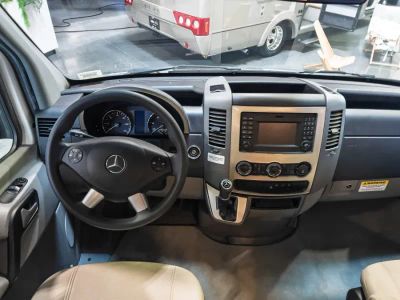 2019 Leisure Travel Vans UNITY — side profile view
