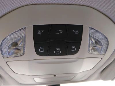 2023 Chrysler Pacifica — photo 21 view