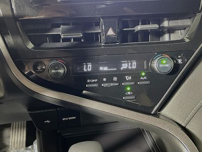 2023 Toyota Camry - Photo 22