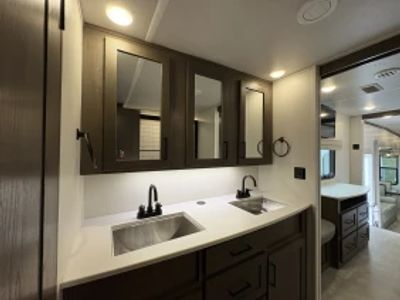 2023 Palomino Columbus - Photo 18