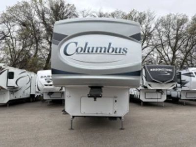 2023 Palomino Columbus - Photo 6
