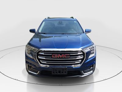 2023 GMC Terrain - Photo 2