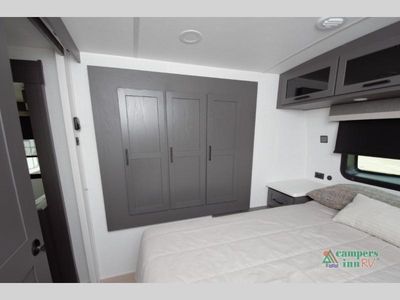 2026 Forest River RV Rockwood Ultra Lite - Photo 38