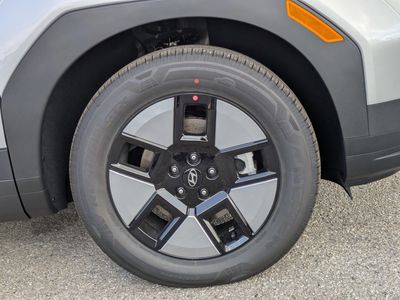 2026 Hyundai SANTA FE HYBRID — photo 11 view