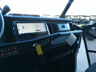 2026 Can-Am Defender MAX LONE STAR HD11 — photo 9 view