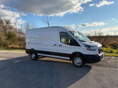2026 Ford Transit-250 — side profile view