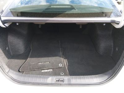2024 Nissan Altima — photo 11 view
