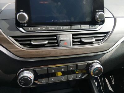 2024 Nissan Altima — photo 13 view