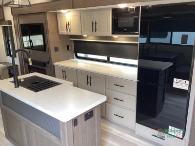2026 Keystone RV Cougar Half-Ton — photo 18 view