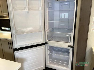 2026 Keystone RV Cougar Half-Ton — photo 19 view
