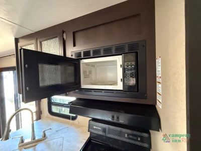 2017 Forest River RV Puma — photo 8 view