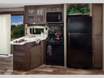 2017 Forest River RV Puma — photo 29 view