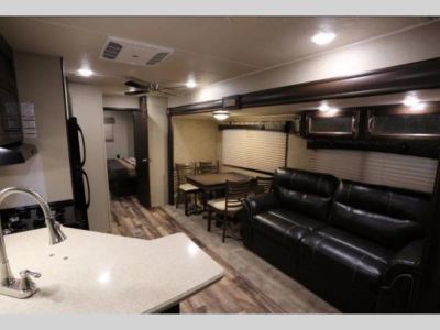 2017 Forest River RV Puma — photo 21 view