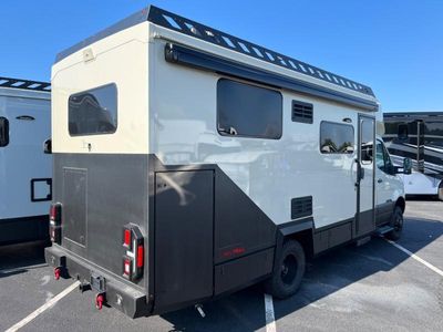 2026 Tiffin Motorhomes Open Trail - Photo 3
