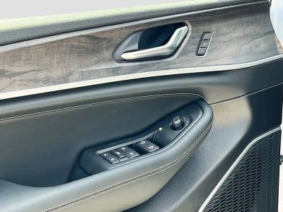 2026 Jeep Grand Cherokee — photo 18 view