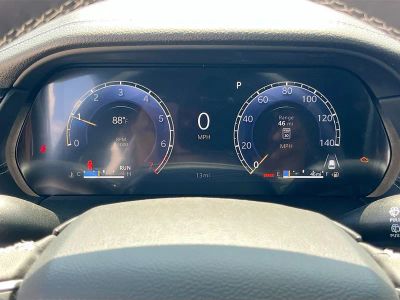 2026 Jeep Grand Cherokee — photo 12 view
