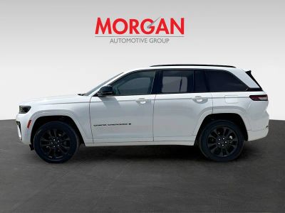 2026 Jeep Grand Cherokee — interior view