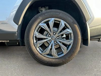 2024 Toyota RAV4 Hybrid — photo 29 view