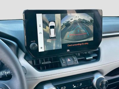 2024 Toyota RAV4 Hybrid — photo 13 view