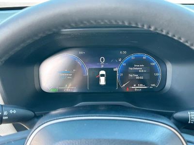 2024 Toyota RAV4 Hybrid — photo 12 view