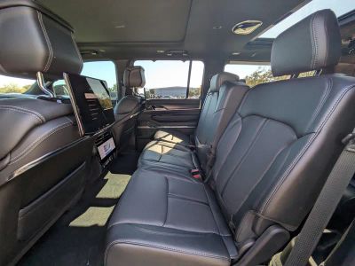 2026 Jeep Grand Wagoneer L — photo 12 view