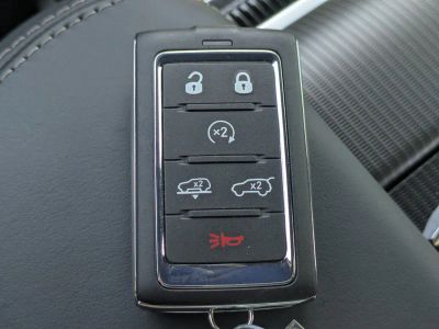 2026 Jeep Grand Wagoneer L — photo 25 view