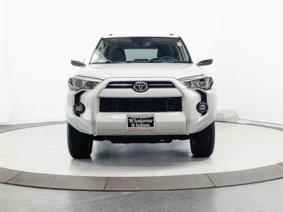 2023 Toyota 4Runner - Photo 2