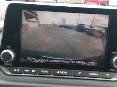 2023 Nissan Rogue — photo 17 view