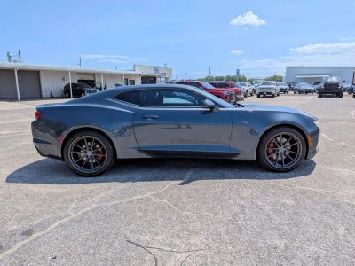 2021 Chevrolet Camaro - Photo 6