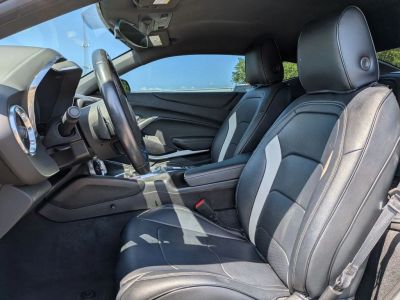 2021 Chevrolet Camaro - Photo 12