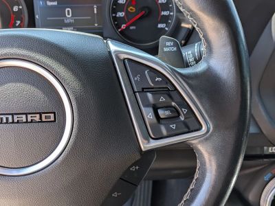 2021 Chevrolet Camaro - Photo 16