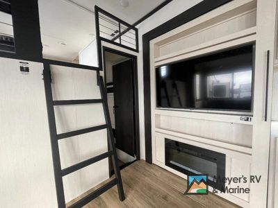 2026 Forest River RV Sabre - Photo 7