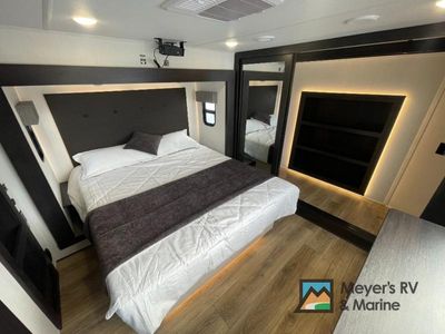 2026 Forest River RV Sabre - Photo 17